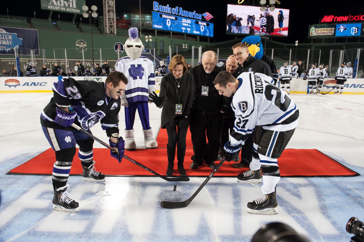 Bentley Hockey to Play at Frozen Fenway 2017
